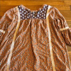 Umgee Rust Floral Peasant Top with Cream Lace Trim